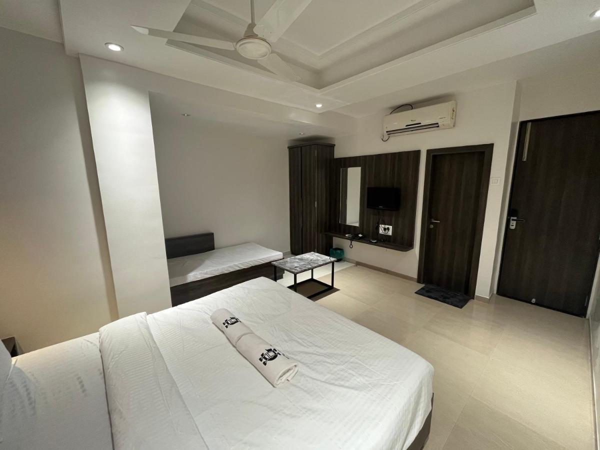 Hotel Gulmohar Parbhani Exterior photo